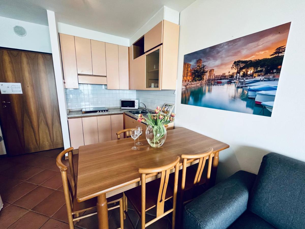 Residence Virgilio Sirmione Ngoại thất bức ảnh